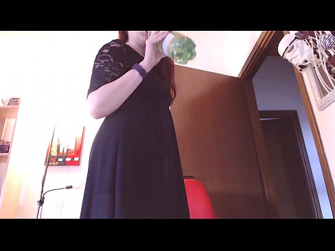 ❤️ Un escravo sumiso que adora as bragas sucias e deliciosas vese obrigado a masturbarse despois de ver este vídeo! ❤❌ Vídeo de puta  na pornografía gl.kanalmoscow.ru