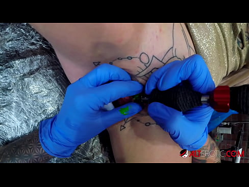 ❤️ Sully Savage, moi tatuada, tatuouse no clítoris ❤❌ Vídeo de puta  na pornografía gl.kanalmoscow.ru